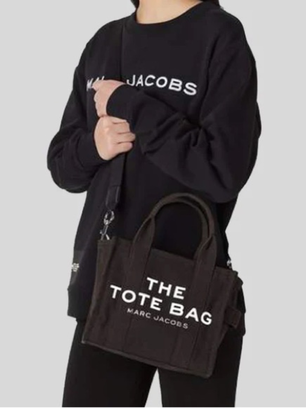 Marc Jacobs SMALL tote bag in BLACK